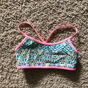 Girls ivviva sport top/bathing suit top!! Sz 6